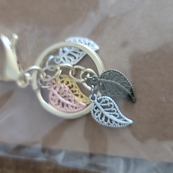 Keychain - Picture 2 of 2